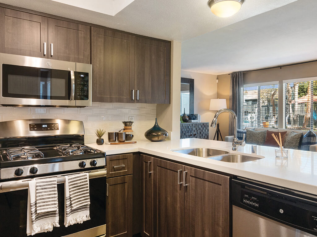 Rooms For Rent In Corona / 56l1graql Mswm : With thousands of rooms for rent in corona your guaranteed to find a roommate.