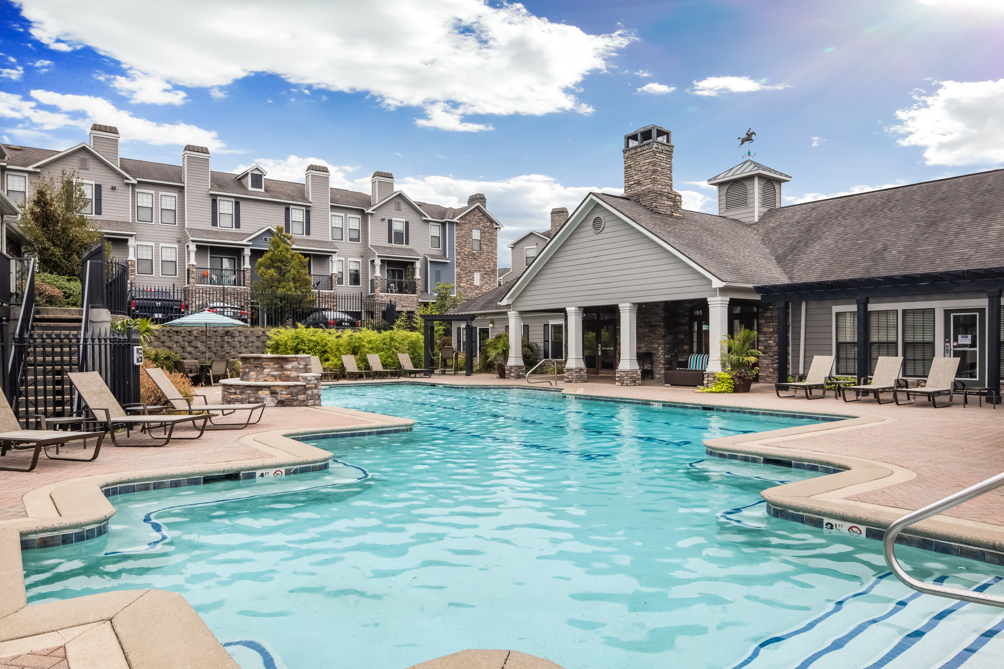 25 Best Luxury Apartments In Lexington Ky With Photos Rentcafe